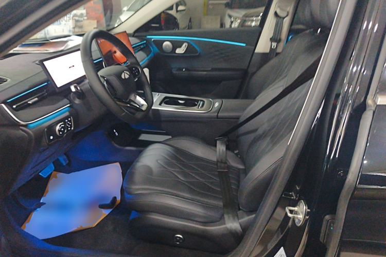 Used Chery Fengyun A8L 2025 1.5 TGDI 145 km Luxury Version Left Front Seat