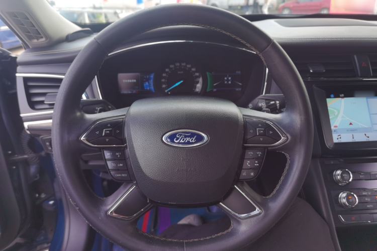 Used Ford Taurus 2016 EcoBoost 180 Luxury Model
