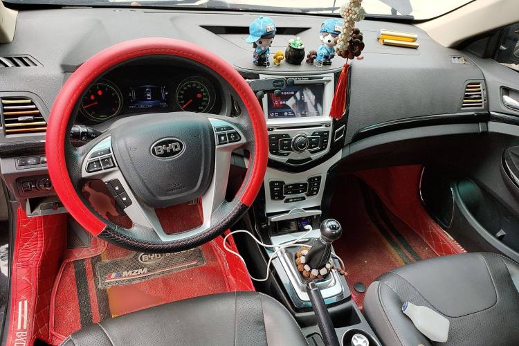 Used BYD Surui 2014 1.5L Manual Luxury Model
