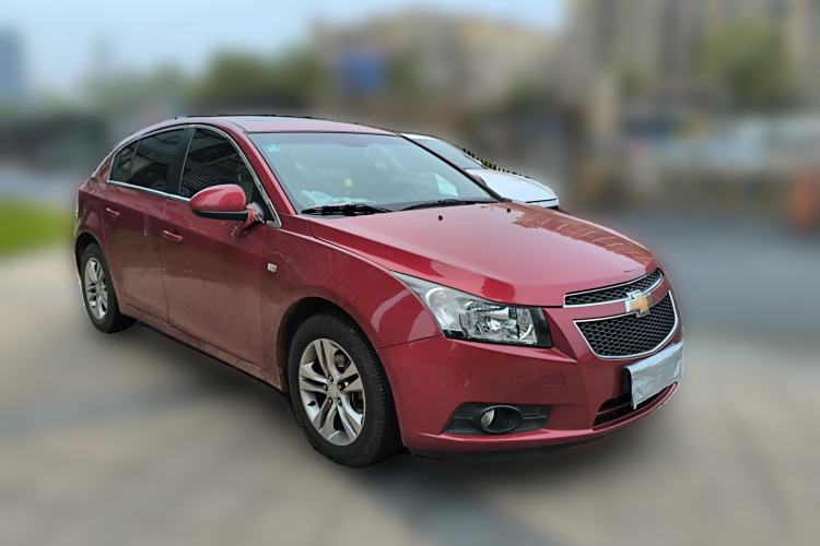 Used Chevrolet Cruze 2013 Hatchback 1.6L Manual Luxury Model