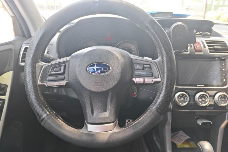 Used Subaru Forester 2015 2.0i Special Edition Commemorative Model
