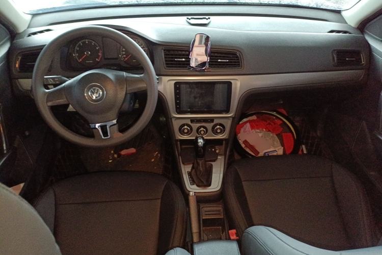 Used Volkswagen Lavida 2013 Revised Classic 1.6L Automatic Fashion Edition