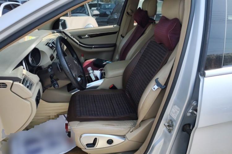 Used Mercedes-Benz R-Class 2010 R 350 L 4MATIC
