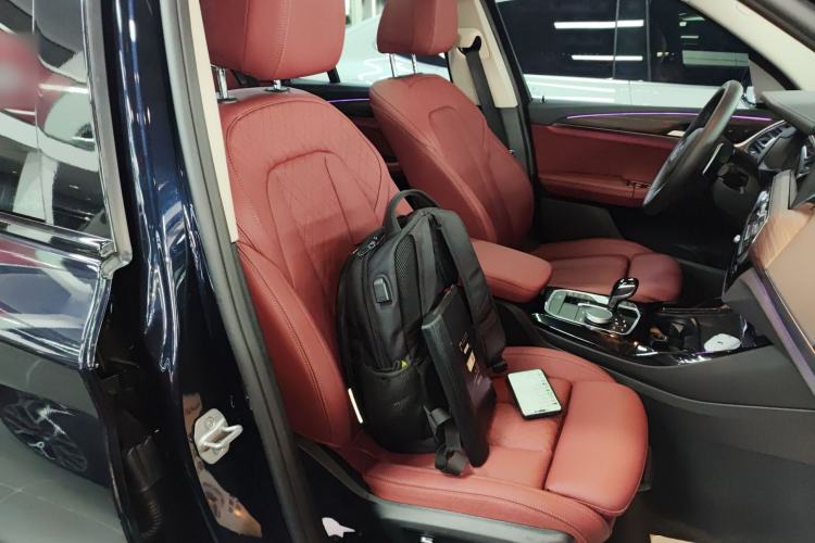 Used BMW X3 2023 Restyled xDrive30i Leading Edition M Night Sky Package Right Front Seat