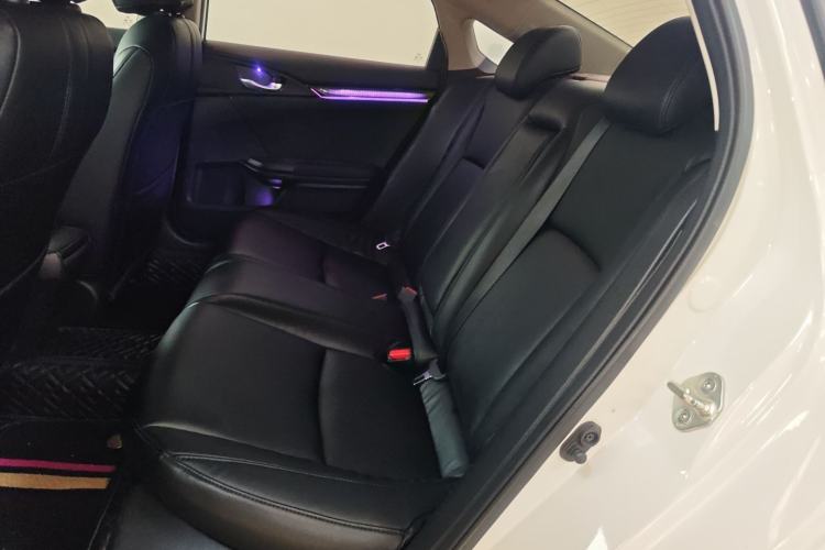 Used Honda Civic 2019 220TURBO CVT Dynamic Edition China VI Emission Standard Left Rear Seat