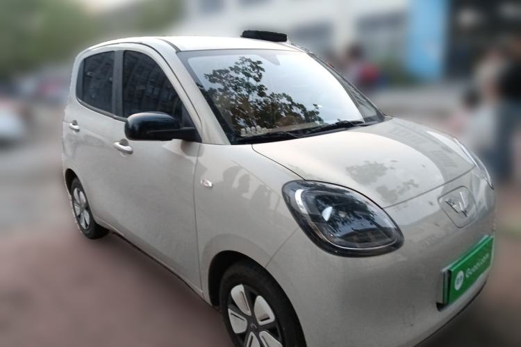 Used Wuling Hongguang MINIEV 2025 Four-Door Version Advanced Edition Front Right 45 Deg