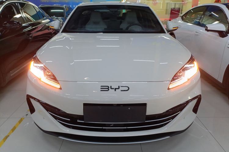 Used BYD Seal 06 New Energy 2024 DM-i 120KM Prestige Model
