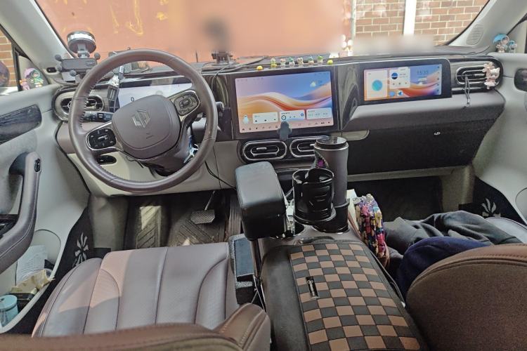 Used Leapmotor C11 2021 Deluxe Edition Center Console