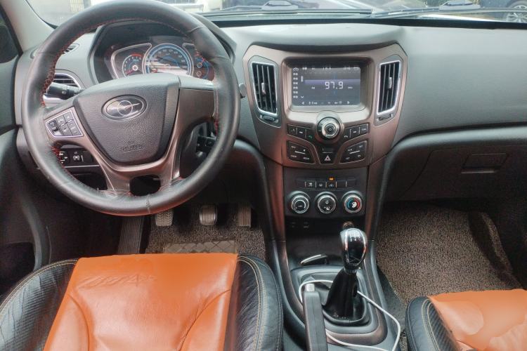 Used Haima S7 2015 Revised Version 2.0L Manual – Zongcheng Edition
