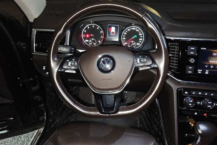 Used Volkswagen Teramont 2019 380TSI Four-Wheel Drive Luxury Version China VI Standard Steering Wheel