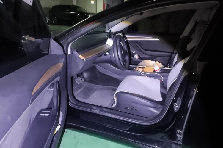 Used Tesla Model 3 2022 Rear-Wheel-Drive Version
