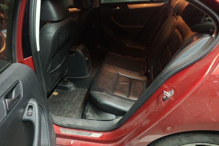 Used Volkswagen Sagitar 2014 Revised Version 1.4TSI Automatic Luxury Edition