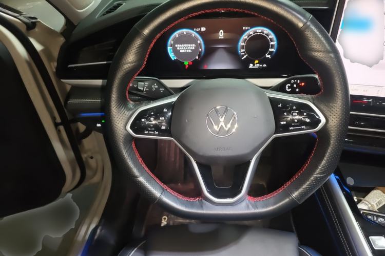 Used Volkswagen Passat 2025 Pro 380TSI Starry Dragon Edition
