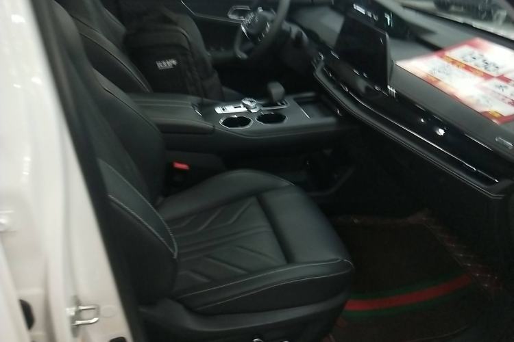 Used Changan UNI-K iDD 2024 Chuzhi iDD 1.5T 135km Smart & Fun Model