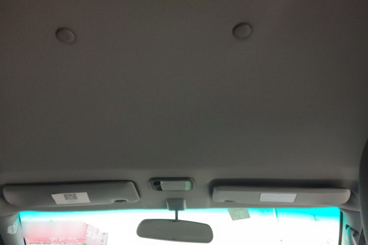 Used FORTHING Lingzhi 2016 V3 1.5L 7-Seater Standard Model China V Emission Standard