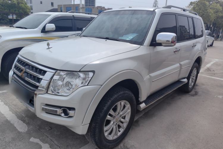 Used Mitsubishi Pajero 2018 V97 3.8L 5-Door GLS Sunroof – Middle East