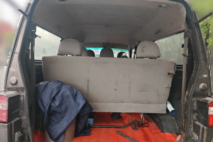 Used Jinbei Hiace X30 2018 1.3L Comfort Model DLCG12 Trunk