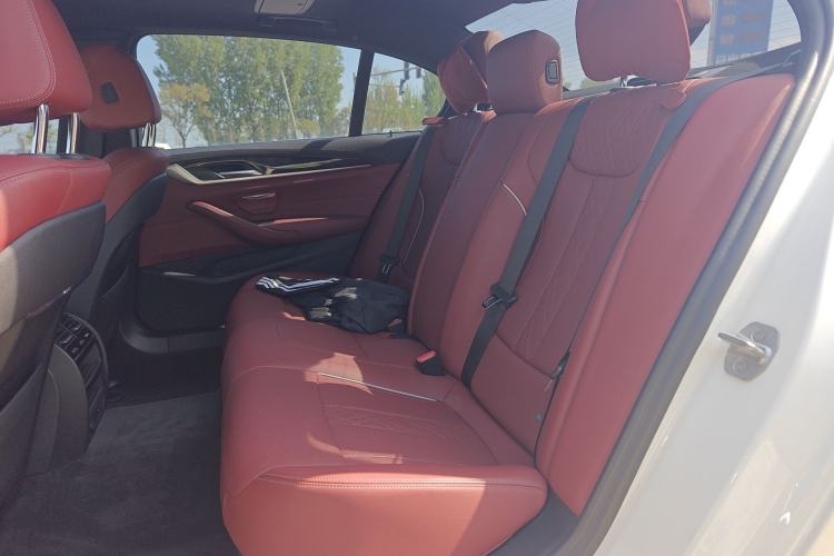 Used BMW 5 Series 2022 Restyled 525Li M Sport Package
