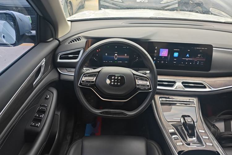 Used Landian E5 2023 1.5L DE-i 100KM Enjoyment Version 5 Seats

