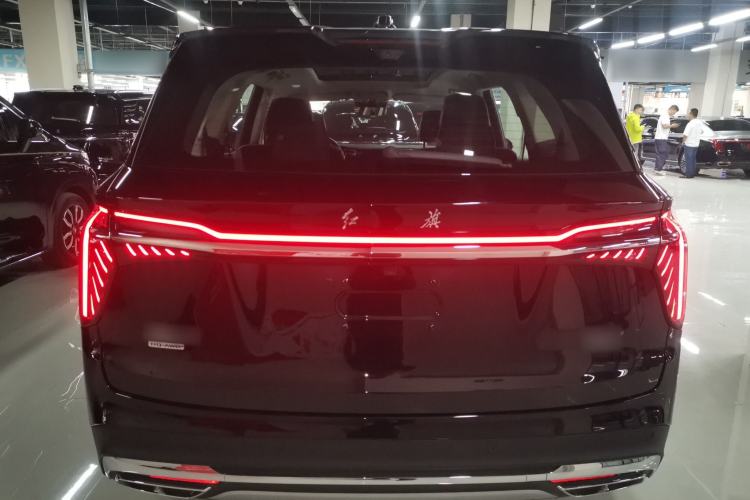 Used Hongqi HS7 PHEV 2024 2.0T PHEV Four-Wheel Drive Flagship Edition 6 Seats
