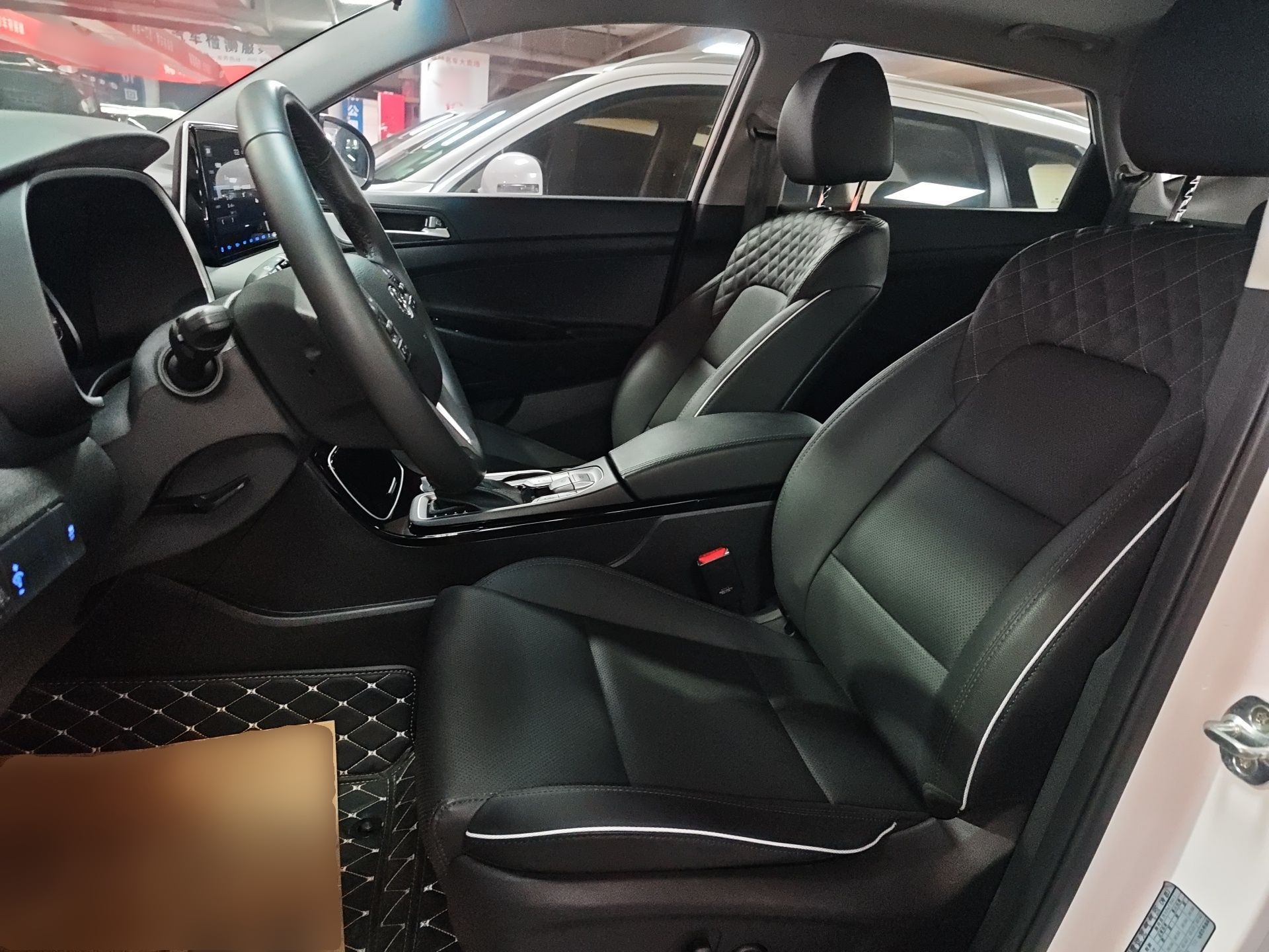 Interior delantero