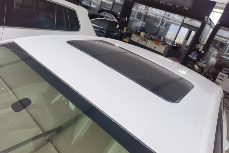 Used Buick Verano 2017 Sedan 15S Automatic Leading Model Roof