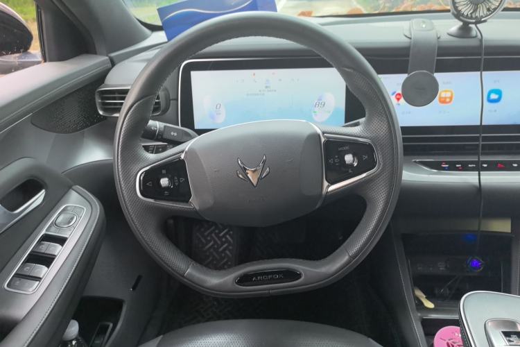 Used ARCFOX Alpha S 2023 525E Forest Edition 160kW Steering Wheel