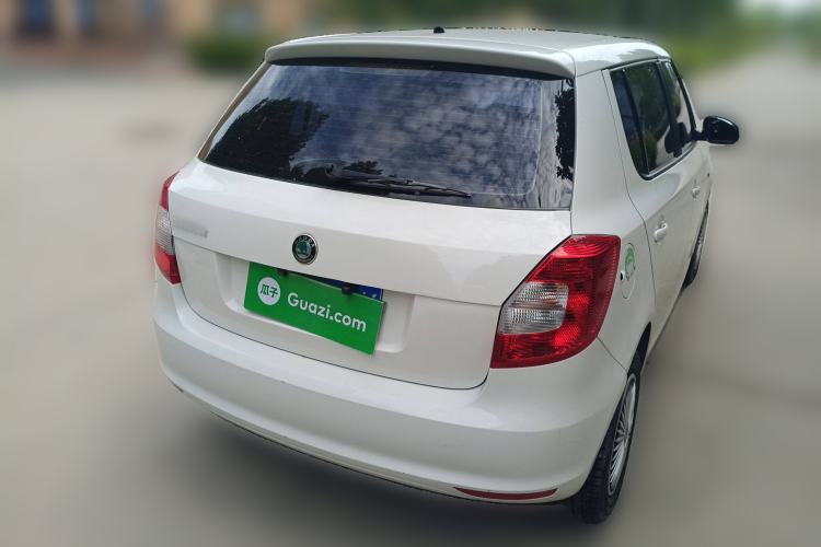 Used Skoda Fabia 2012 1.4L Automatic Crystal Edition