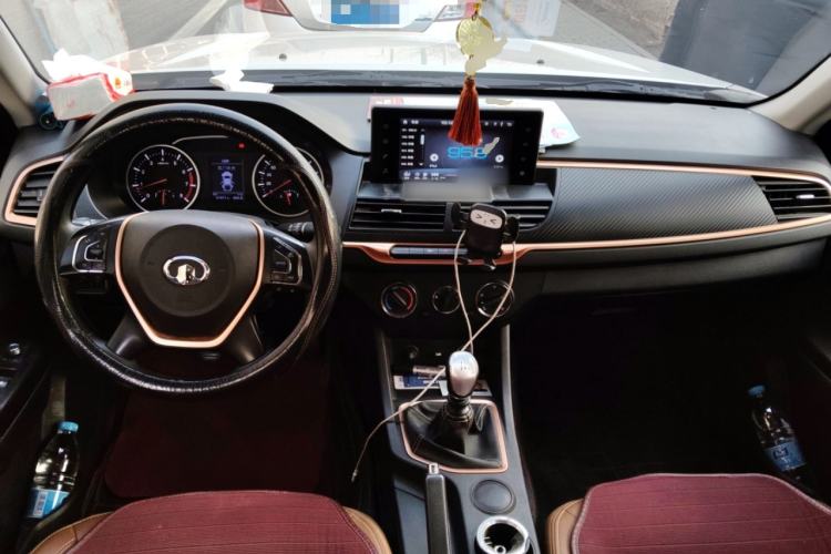 Used Great Wall Wingle 7 2021 2.0T Gasoline Two-Wheel Drive Elite Version with Large Double Cabin GW4C20B
