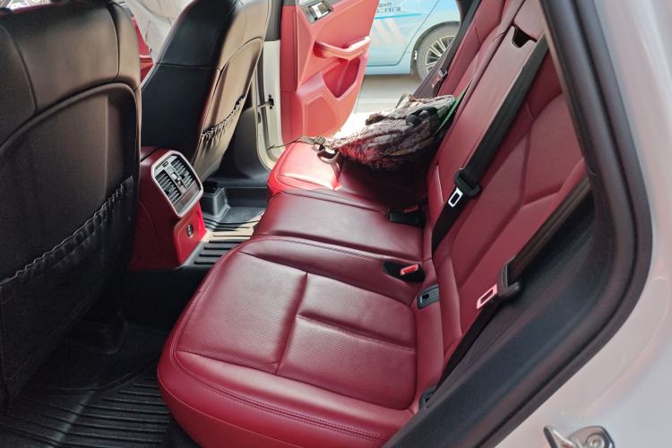 Used Porsche Macan 2022 Macan 2.0T