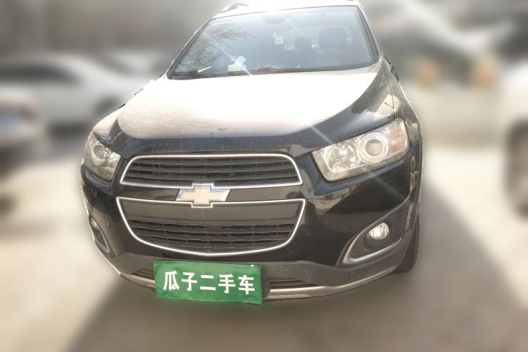 Used Chevrolet Captiva 2017 2.4L 4x4 Flagship Edition 7-Seater
