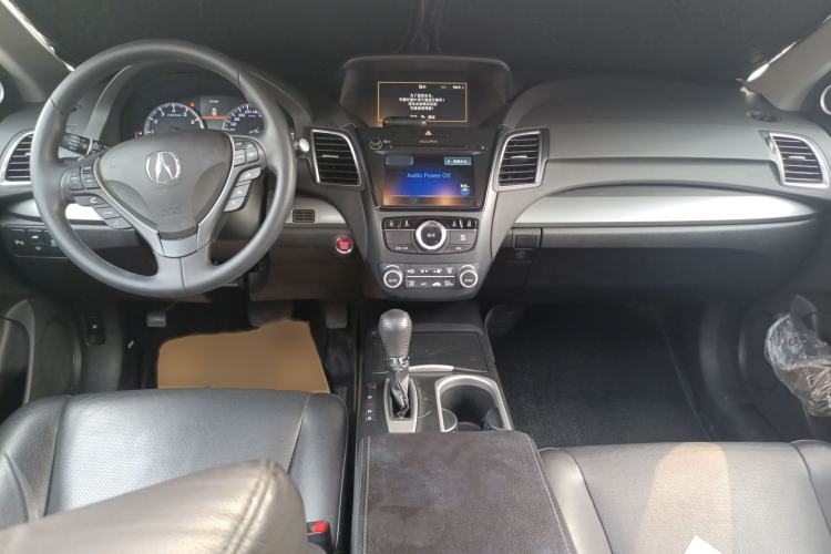 Used Acura RDX 2013 3.0L Two-Wheel Drive Elite Edition Interior 2