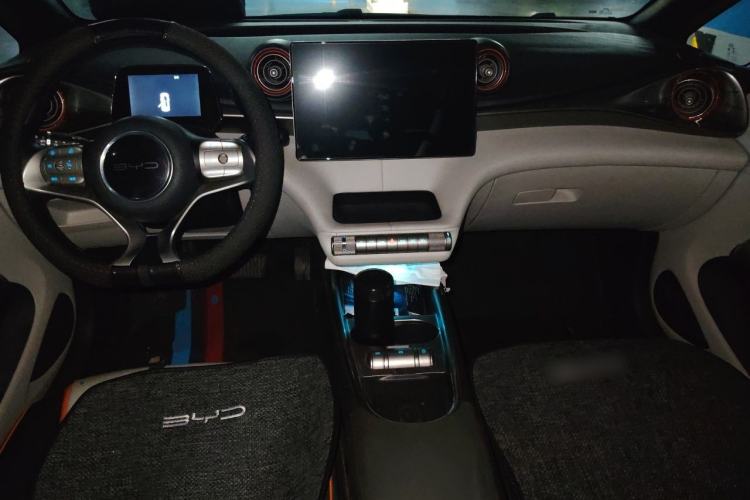 Used BYD Dolphin 2021 405 km Fashion Edition