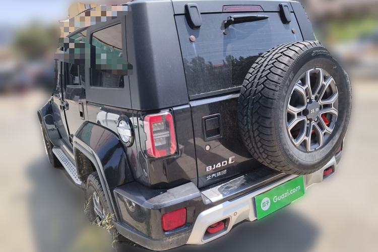 Used BAIC Off-Road BJ40 2023 2.0T Automatic Four-Wheel Drive Urban Hunter Edition Chivalrous Type