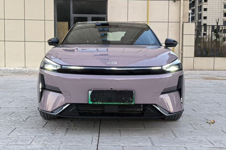 Used Geely Galaxy L6 2024 125km Creative Edition
