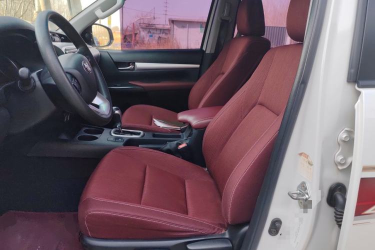 Used Toyota Hilux 2018 2.7L Automatic 4x4 GLX SR5 – Middle East
