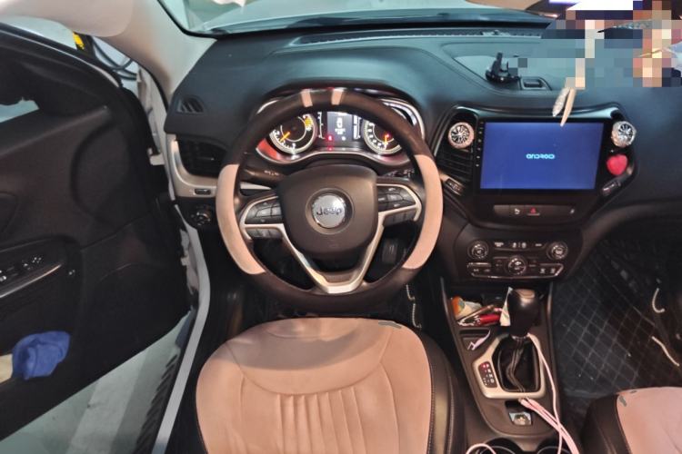 Used Jeep Cherokee 2017 2.4L Leading Edition