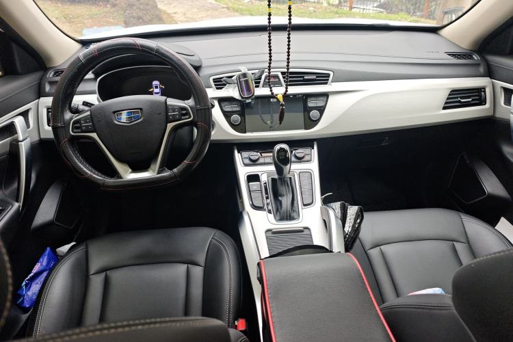 Used Geely Auto Emgrand X7 Sport 2018 1.8TD Automatic Two-Wheel Drive Smart Connect 4G Internet Edition
