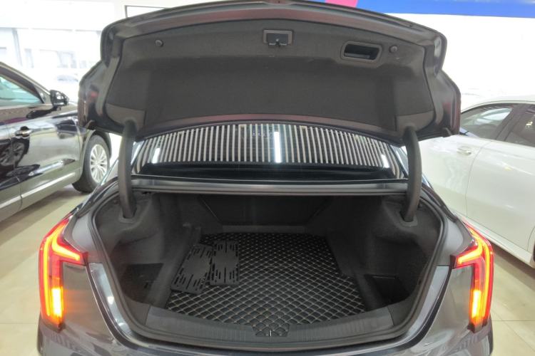 Used Cadillac CT5 2021 Revised 28T Luxury Version Trunk