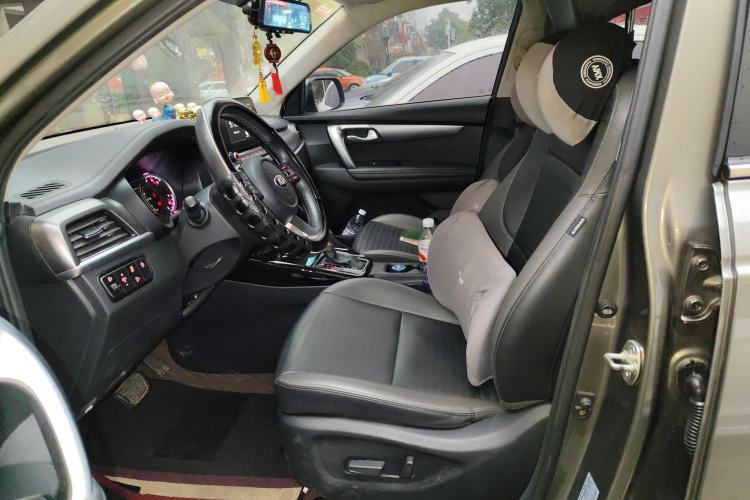 Used Kia Sportage R 2018 2.0L Automatic Smart Luxury Version China V Standard
