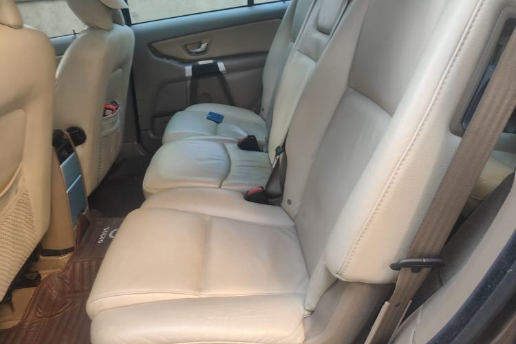 Used Volvo XC Classic 2014 T5 Luxury Edition
