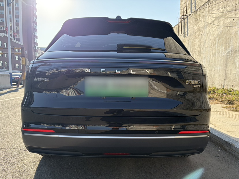Geely Galaxy Xingjian 7 EM-i 2026 Model 135km Leading Edition — снимка 6