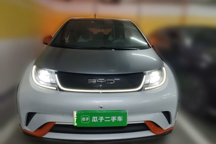 Used BYD Dolphin 2021 405 km Fashion Edition
