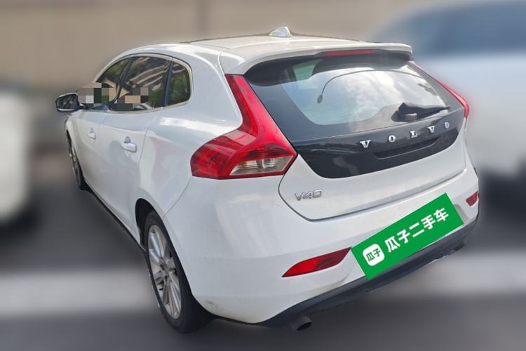 Used Volvo V40 2014 2.0T Zhiya Edition Rear Left 45 Deg