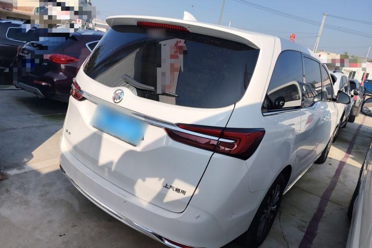 Used Buick GL8 2023 Land Executive Class Deluxe Model Rear Right 45 Deg