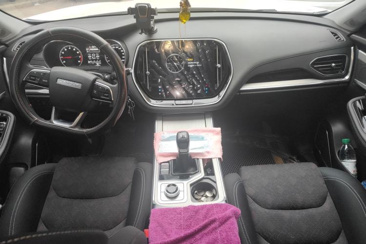 Used JETOUR X70 2020 1.5T Manual Comfort Edition 7-Seater Center Console