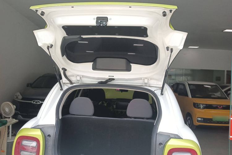 Used ORA Black Cat 2021 301 km Basic Version