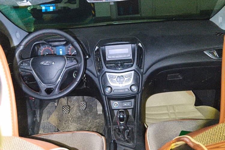 Used Chery Arrizo 5 2017 1.5L Manual Lingchao Edition Center Console