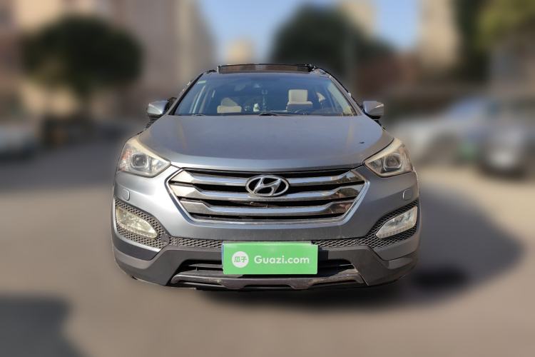 Used Hyundai Santa Fe 2013 2.4L Automatic 4x4 Prestige Edition