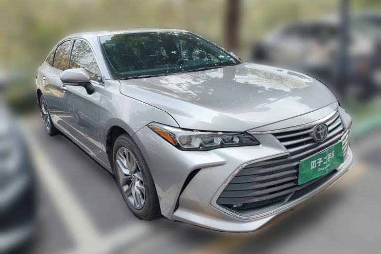 Used Toyota Avalon 2019 2.0L Luxury Edition China VI Standard
